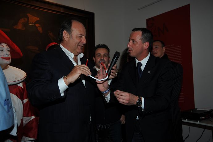 Ingrandisci la foto
